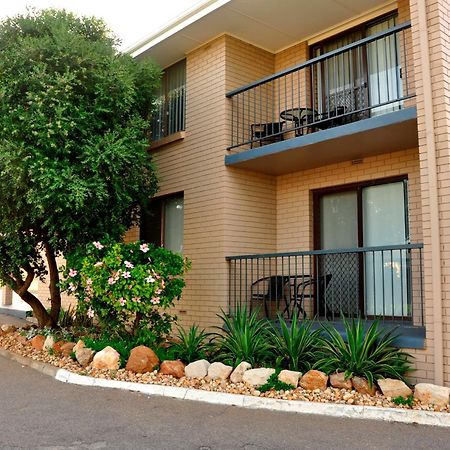 Abrolhos Reef Lodge Geraldton Bagian luar foto