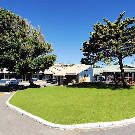 Abrolhos Reef Lodge Geraldton Bagian luar foto