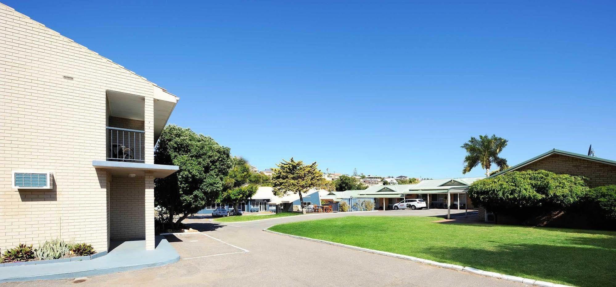 Abrolhos Reef Lodge Geraldton Bagian luar foto