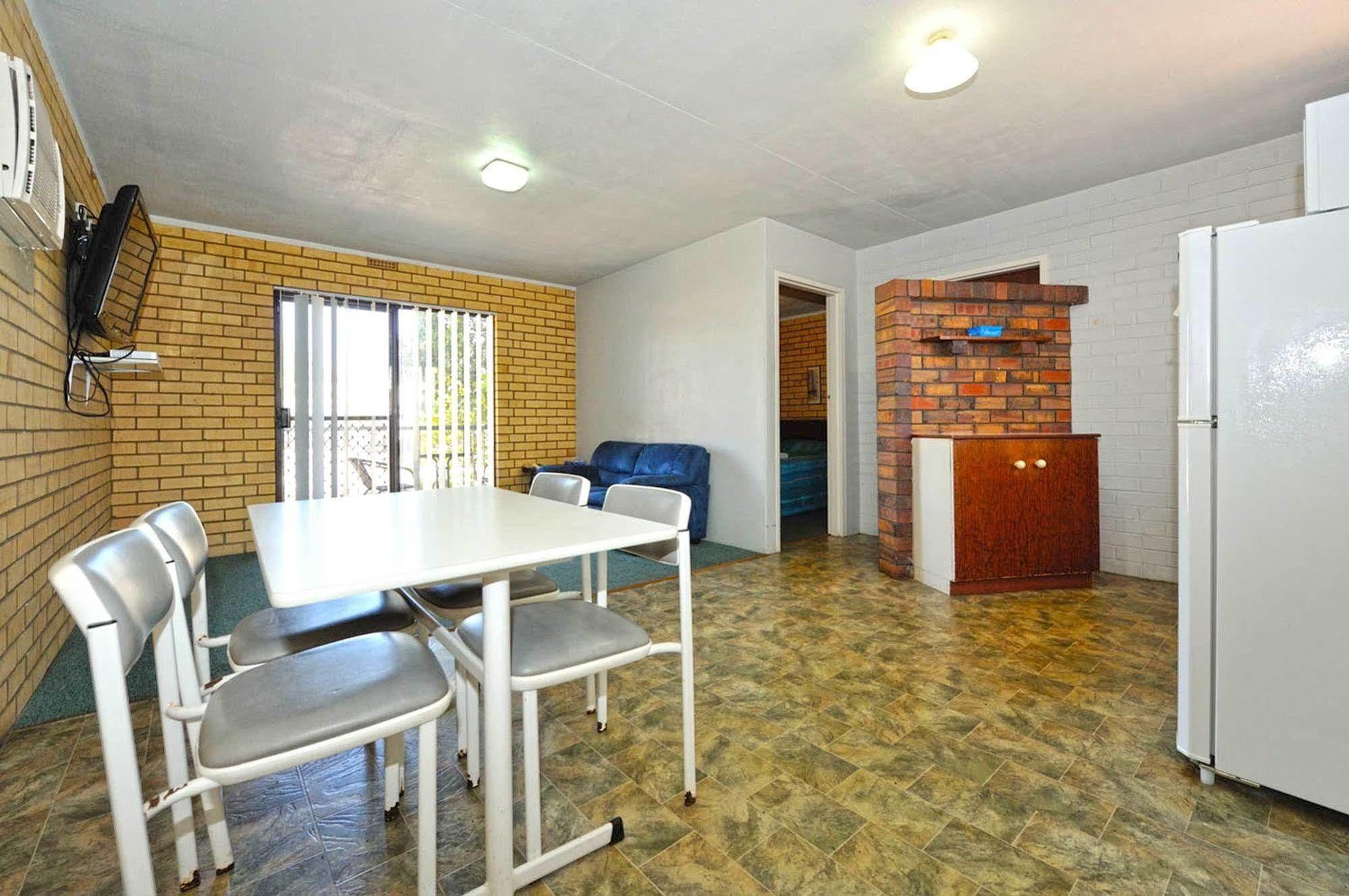 Abrolhos Reef Lodge Geraldton Bagian luar foto